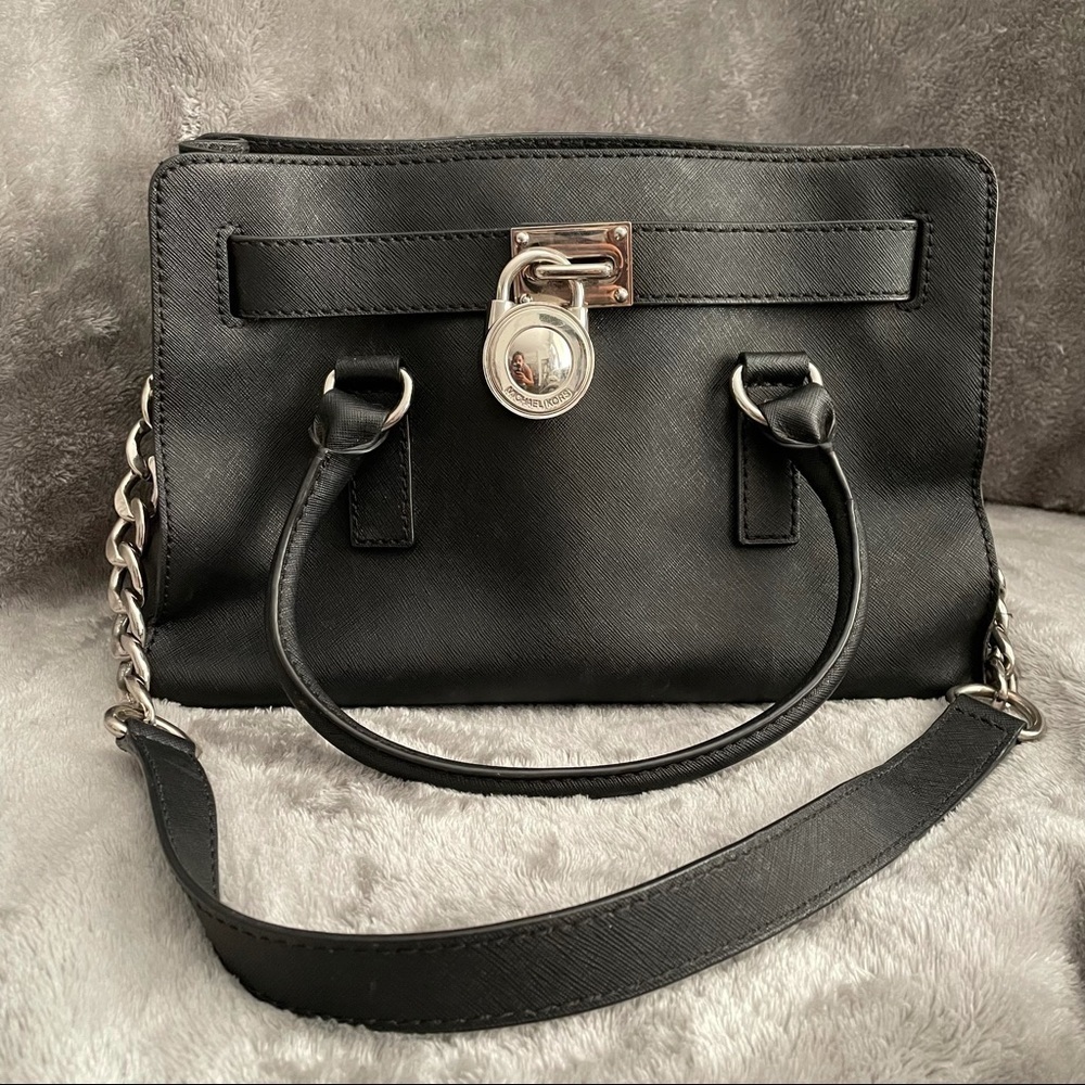 Michael Kors Hamilton Medium Satchel Black Saffiano Leather Classic Lock Purse - Picture 1 of 16